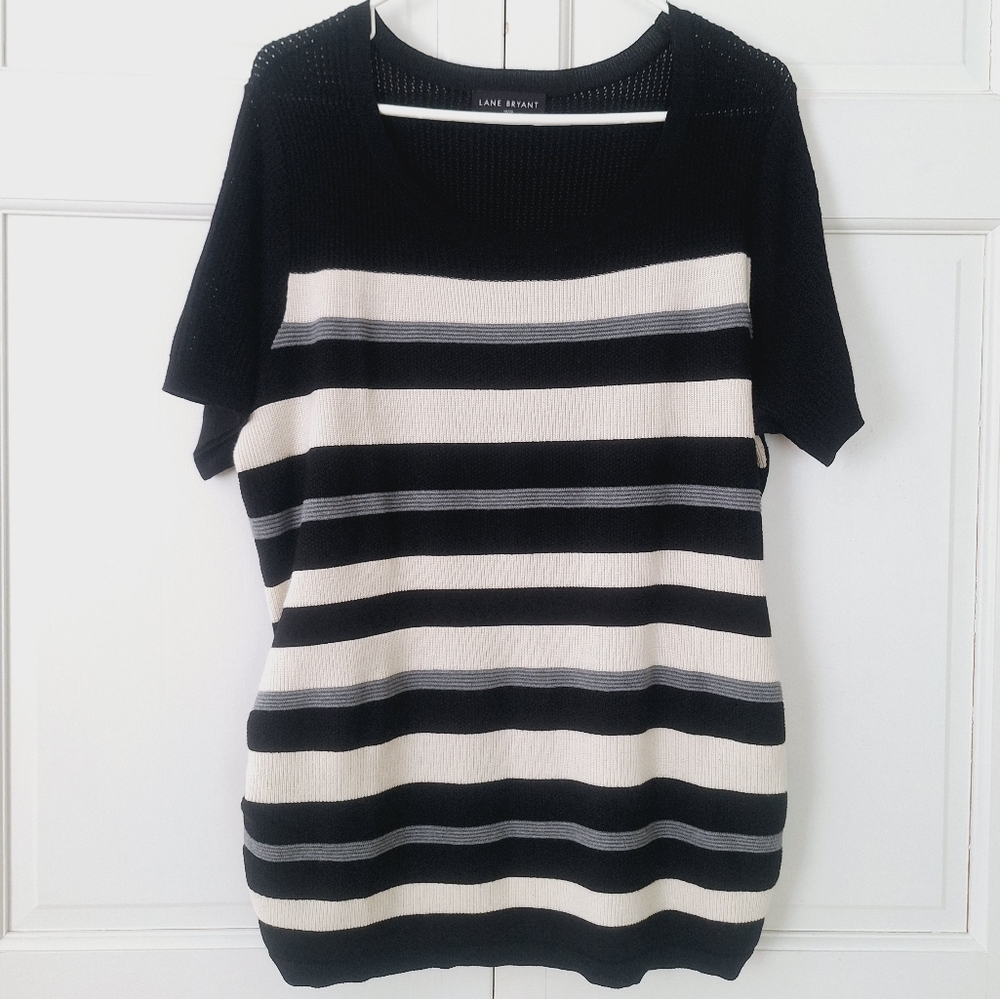 Lane Bryant short sleeve knit sweater